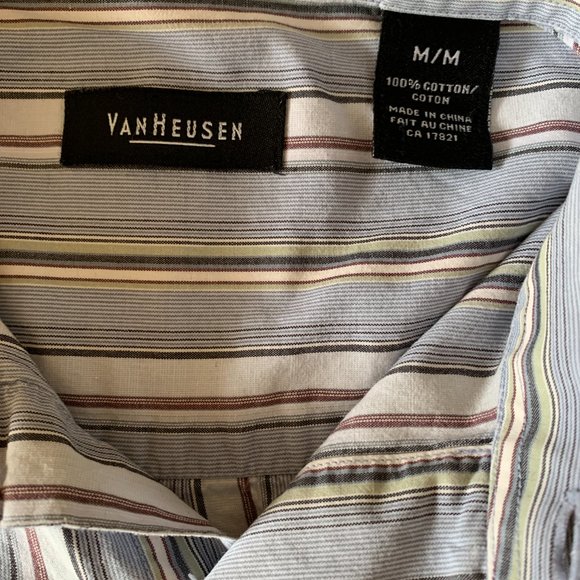 Van Heusen Men's Short Sleeve Button Down Shirt (Size Medium) - Picture 3 of 7